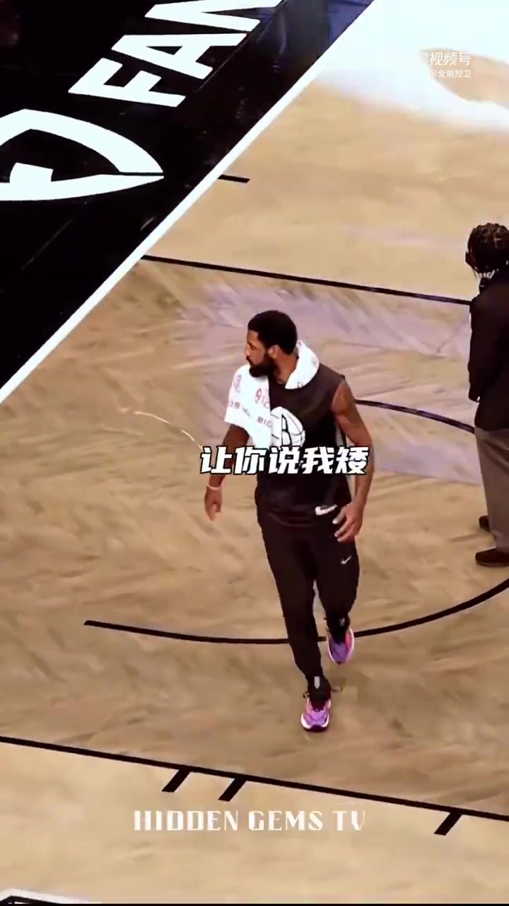 你不對勁!原來歐文一心想著要隔扣杜蘭特,并將其撂倒在地